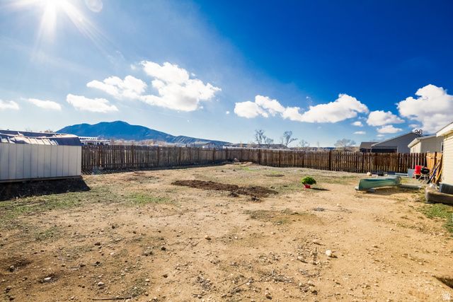 3529 W 700 N, Maeser, UT 84078