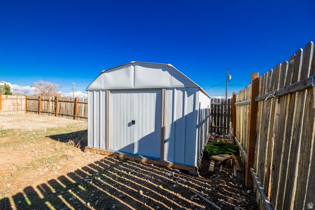 3529 W 700 N, Maeser, UT 84078