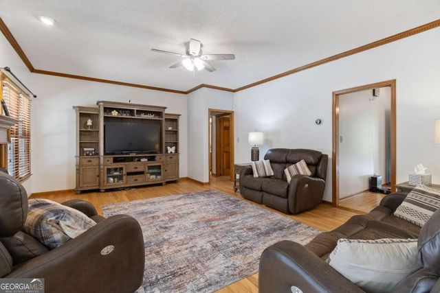 280 Deer Trace Drive, Mcdonough, GA 30253