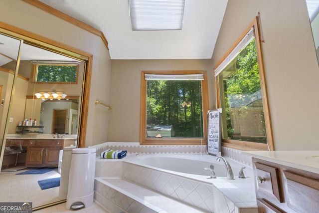 280 Deer Trace Drive, Mcdonough, GA 30253