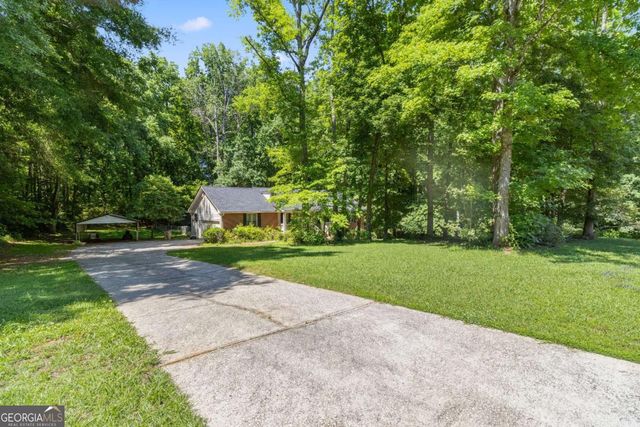 280 Deer Trace Drive, Mcdonough, GA 30253