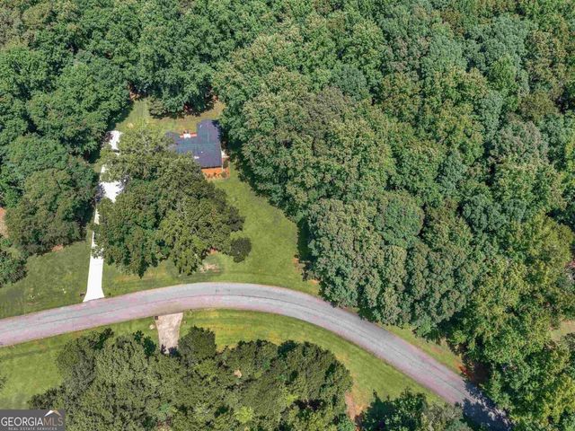280 Deer Trace Drive, Mcdonough, GA 30253