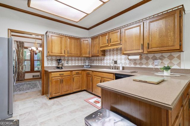 280 Deer Trace Drive, Mcdonough, GA 30253