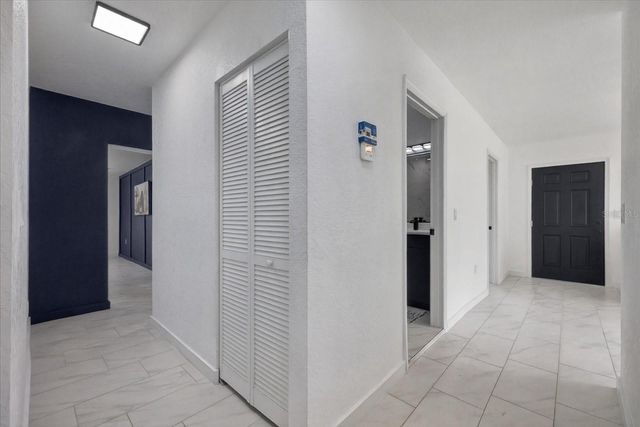 4019 MCLANE DRIVE, Tampa, FL 33610