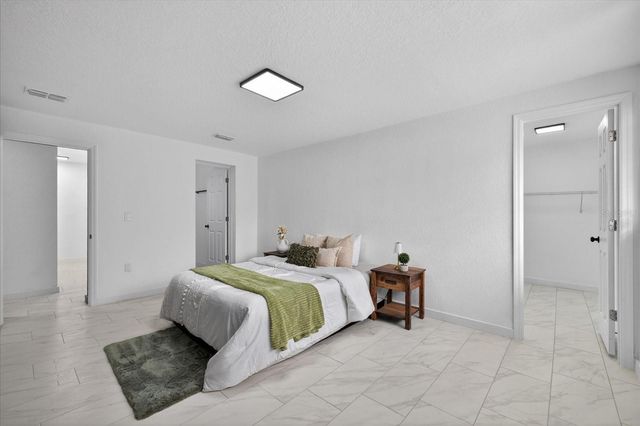 4019 MCLANE DRIVE, Tampa, FL 33610
