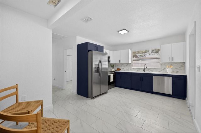 4019 MCLANE DRIVE, Tampa, FL 33610