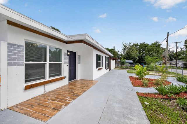 4019 MCLANE DRIVE, Tampa, FL 33610