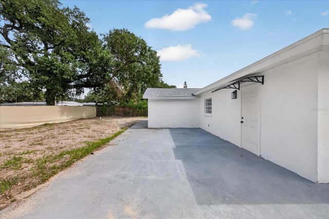 4019 MCLANE DRIVE, Tampa, FL 33610