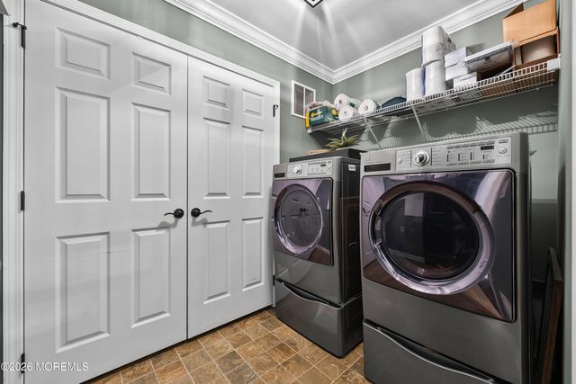 21 Dahlia Court, Piscataway Twp, NJ 08854