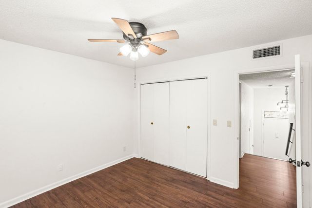 21 Vaughns Gap Rd Apt 16, Nashville, TN 37205