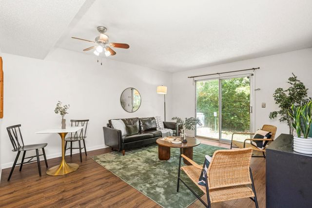 21 Vaughns Gap Rd Apt 16, Nashville, TN 37205