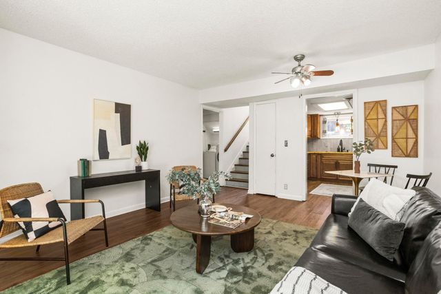 21 Vaughns Gap Rd Apt 16, Nashville, TN 37205