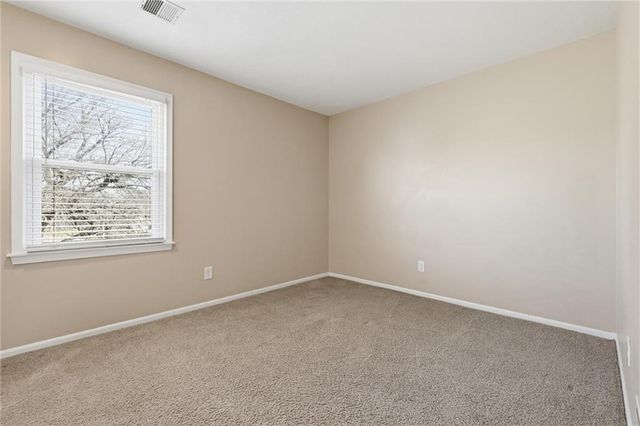 8014 Hall Street, Lenexa, KS 66219