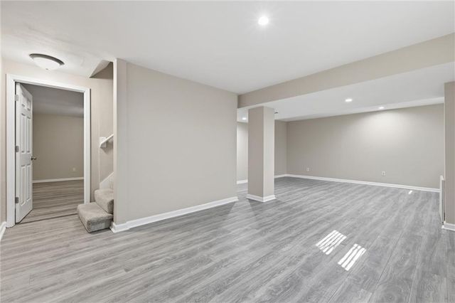 8014 Hall Street, Lenexa, KS 66219