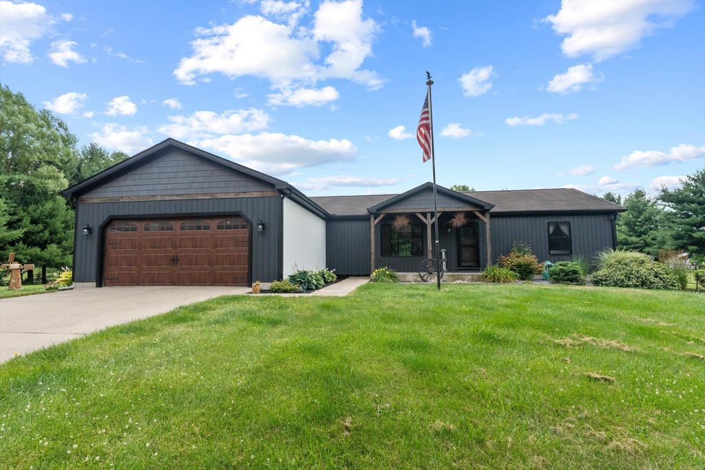 13431 Gleason Road, Fabius Twp, MI 49093