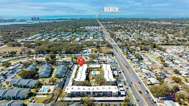 11720 PARK BOULEVARD 302, Seminole, FL 33772