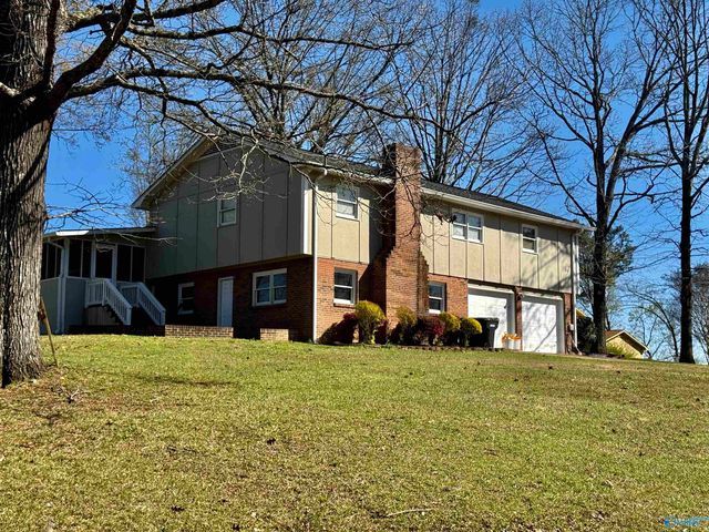 2126 Mary Jane Drive, Southside, AL 35907