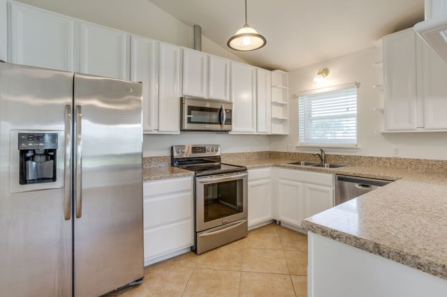5600 Matlock Road, Granbury, TX 76049