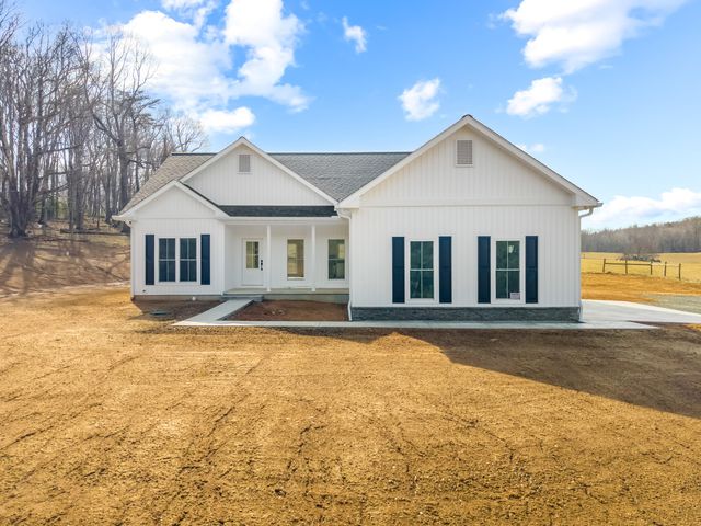 1047 Barberry RD, Floyd, VA 24091
