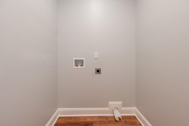 1047 Barberry RD, Floyd, VA 24091