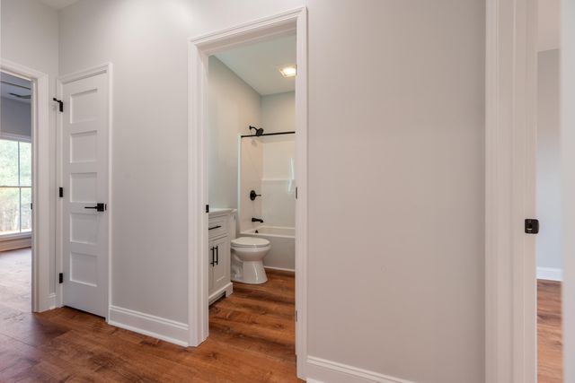 1047 Barberry RD, Floyd, VA 24091