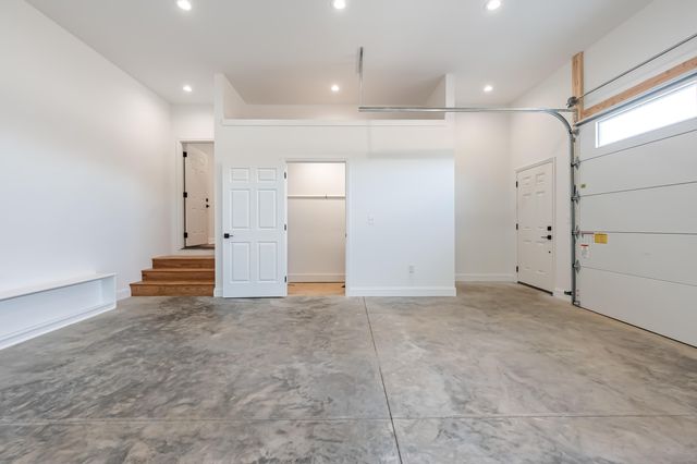 1047 Barberry RD, Floyd, VA 24091