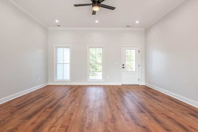 1047 Barberry RD, Floyd, VA 24091