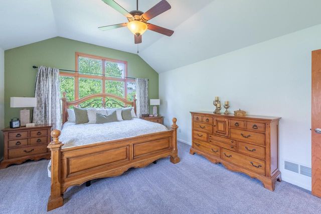 10151 48th AVENUE, Pleasant Prairie, WI 53158