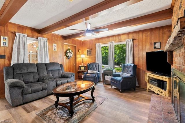 406 Old Liberty Road, Asheboro, NC 27203