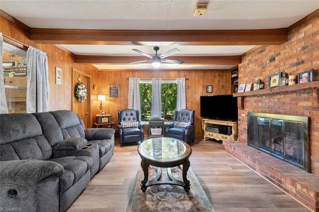 406 Old Liberty Road, Asheboro, NC 27203