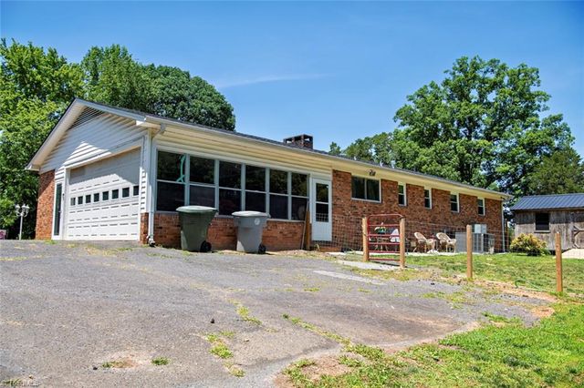 406 Old Liberty Road, Asheboro, NC 27203