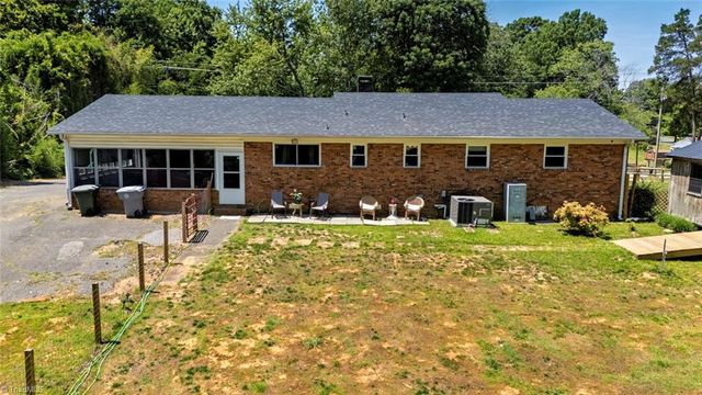 406 Old Liberty Road, Asheboro, NC 27203