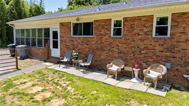 406 Old Liberty Road, Asheboro, NC 27203