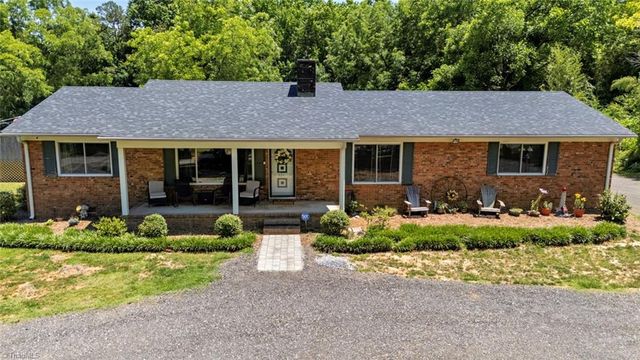 406 Old Liberty Road, Asheboro, NC 27203