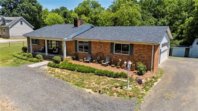 406 Old Liberty Road, Asheboro, NC 27203