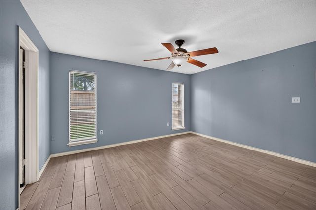 8819 Mile Run Road, Humble, TX 77346