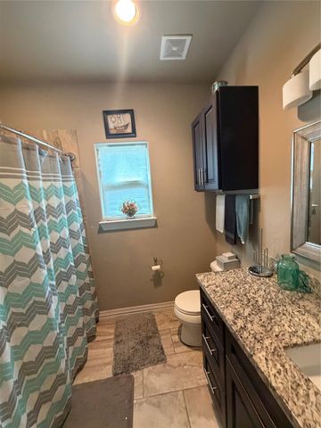 8150 Sharondale Drive, Houston, TX 77033