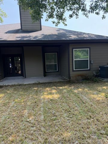 8150 Sharondale Drive, Houston, TX 77033