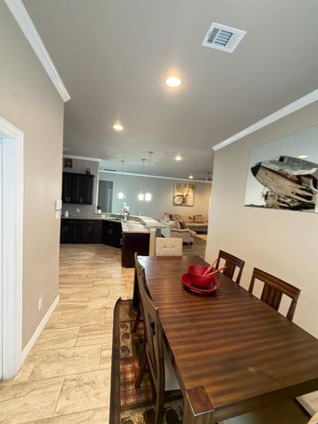 8150 Sharondale Drive, Houston, TX 77033
