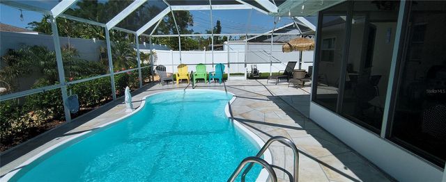 824 DEVON ROAD, Venice, FL 34293