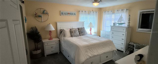 824 DEVON ROAD, Venice, FL 34293