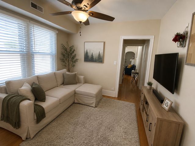 4958 Main Street B, Downers Grove, IL 60515
