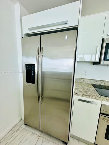 601 NE 36th St 3111, Miami, FL 33137