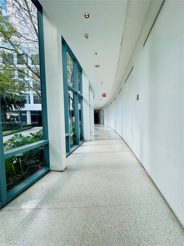 601 NE 36th St 3111, Miami, FL 33137