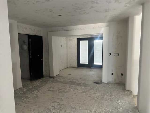 3400 Twelve Oaks Road, Oklahoma City, OK 73120