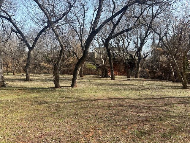 3400 Twelve Oaks Road, Oklahoma City, OK 73120