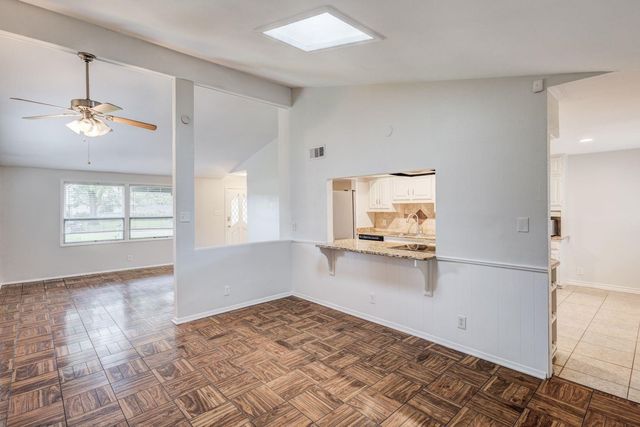 825 Brentwood Lane, Richardson, TX 75080