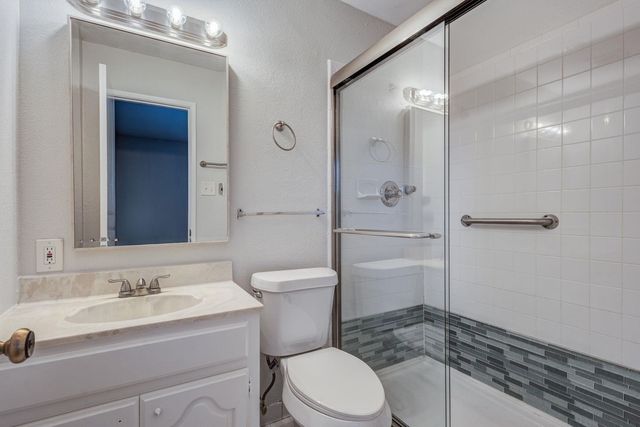 825 Brentwood Lane, Richardson, TX 75080