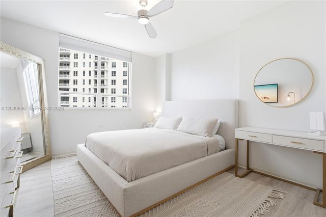 801 Brickell Key Boulevard 707, Miami, FL 33131