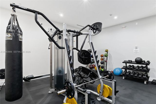 801 Brickell Key Boulevard 707, Miami, FL 33131